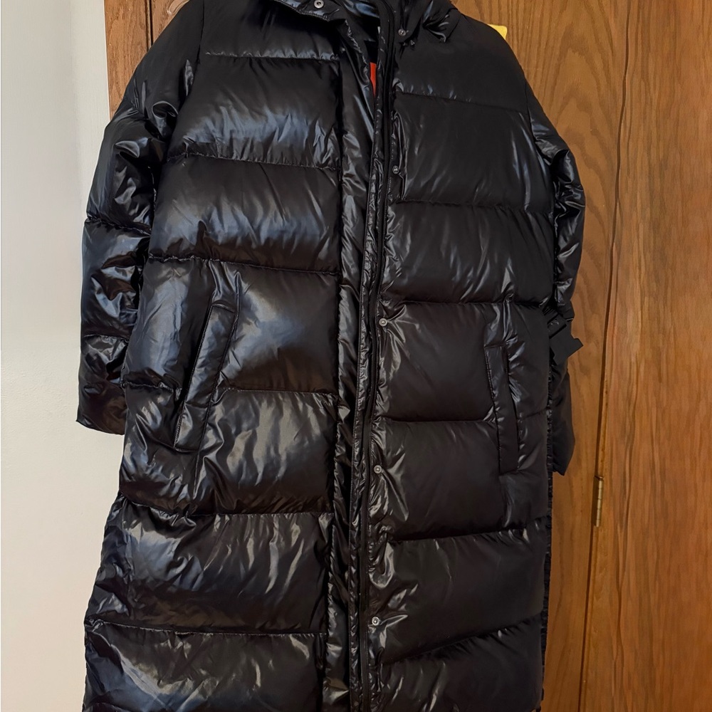 Sweaty Betty Glossy Black Belted Puffer Coat New with Tags Retail Price $525.00 - Picture 7 of 9